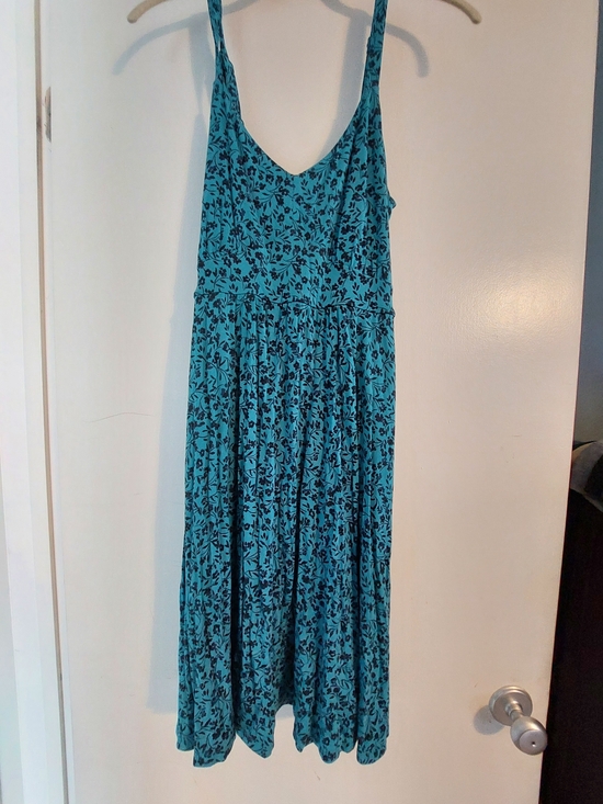 torrid Dresses & Skirts - torrid Teal Blue Floral Midi Dress